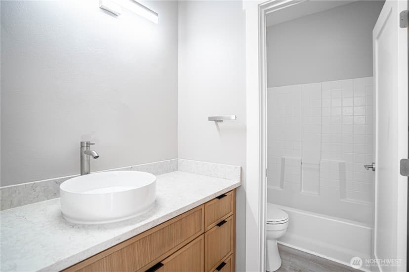 Property photo for 744 Wapato Way ##C, Manson photo 13