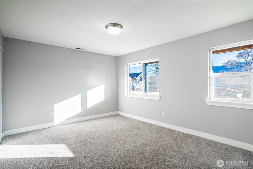 Property photo for 744 Wapato Way ##C, Manson photo 27