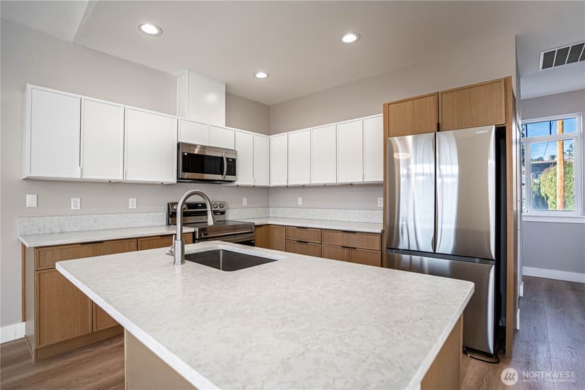 Property photo for 744 Wapato Way ##C, Manson photo 8