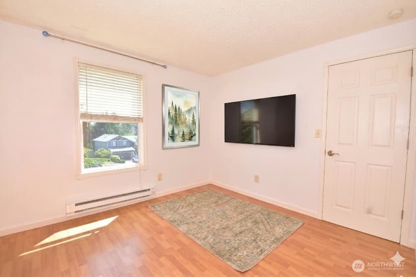 Property photo for 904 20th Street, Snohomish photo 11