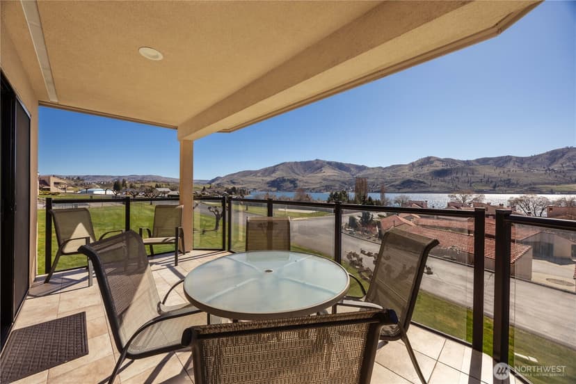 Property photo for 100 Lake Chelan Shores Drive #18-8, Chelan photo 25