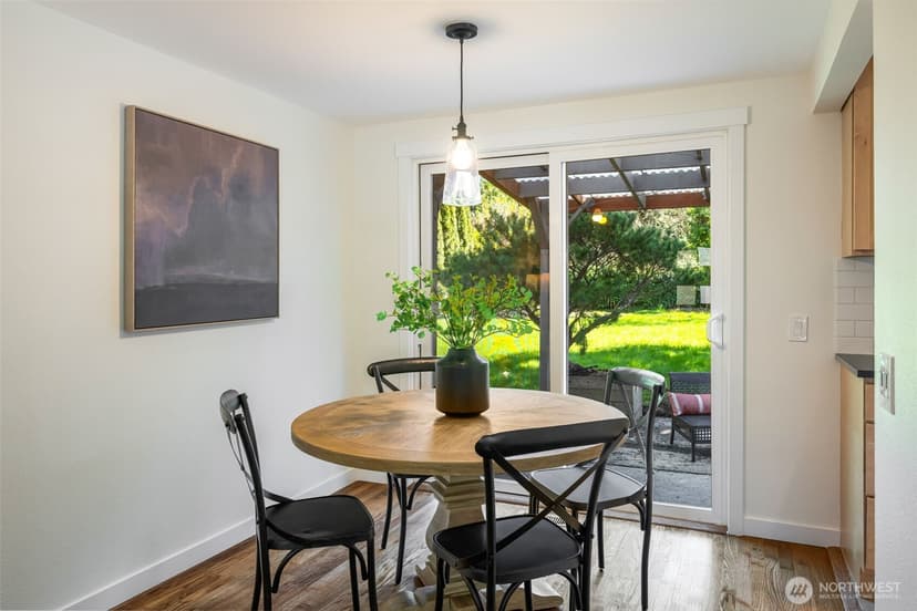 Property photo for 1557 NE 171st Street, Shoreline photo 8