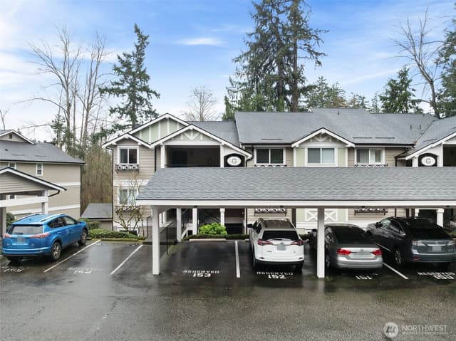 Property photo for 11307 NE 128th Street #G101, Kirkland photo 2