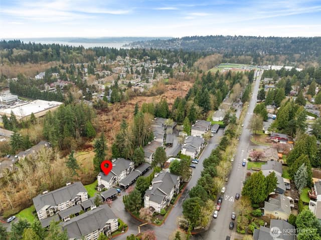 Property photo for 11307 NE 128th Street #G101, Kirkland photo 4