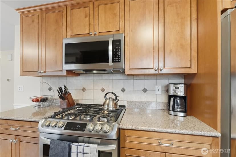 Property photo for 4401 N 25th Street, Tacoma photo 10