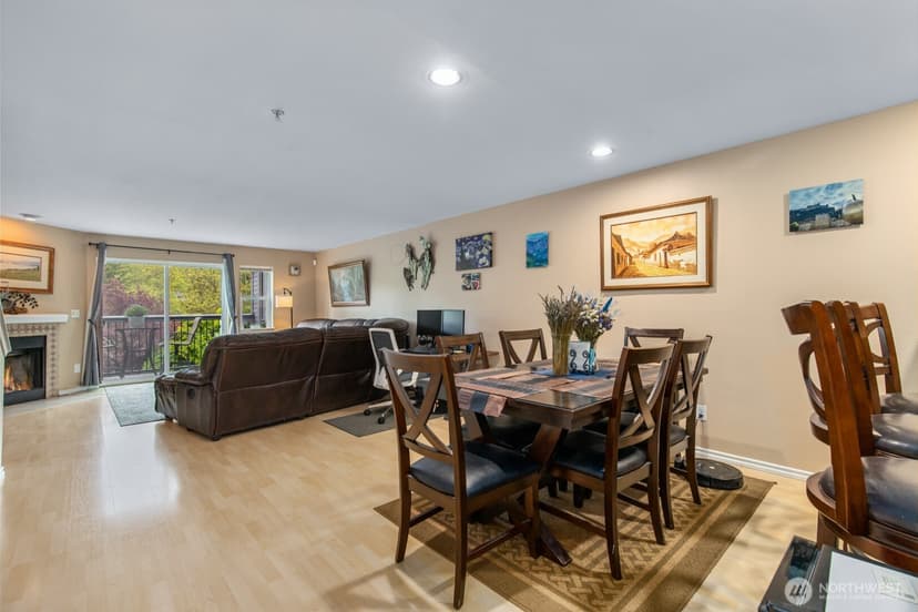 Property photo for 15809 Waynita Way NE #G204, Bothell photo 9