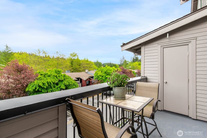 Property photo for 15809 Waynita Way NE #G204, Bothell photo 14