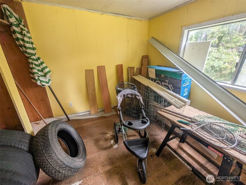 Property photo for 581 Dolphin Avenue NE, Ocean Shores photo 24