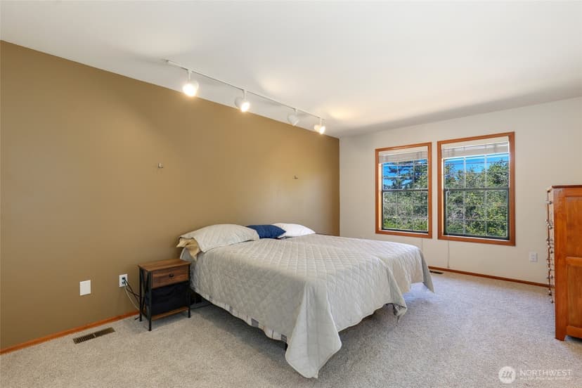 Property photo for 1826 Browns Point Boulevard, Tacoma photo 15