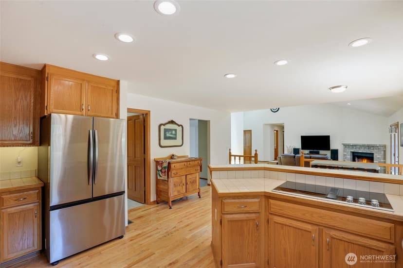 Property photo for 1826 Browns Point Boulevard, Tacoma photo 8