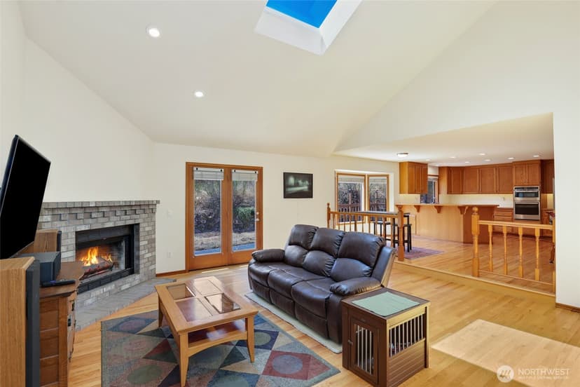 Property photo for 1826 Browns Point Boulevard, Tacoma photo 5