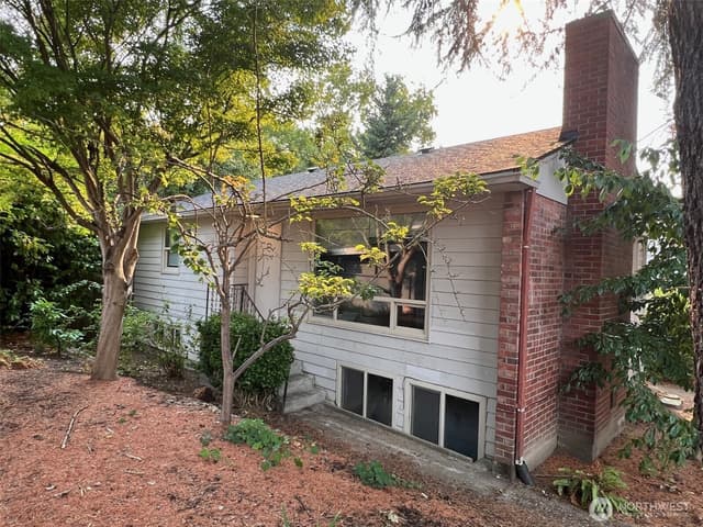 Property photo for 4053 NE 55th Street, Seattle