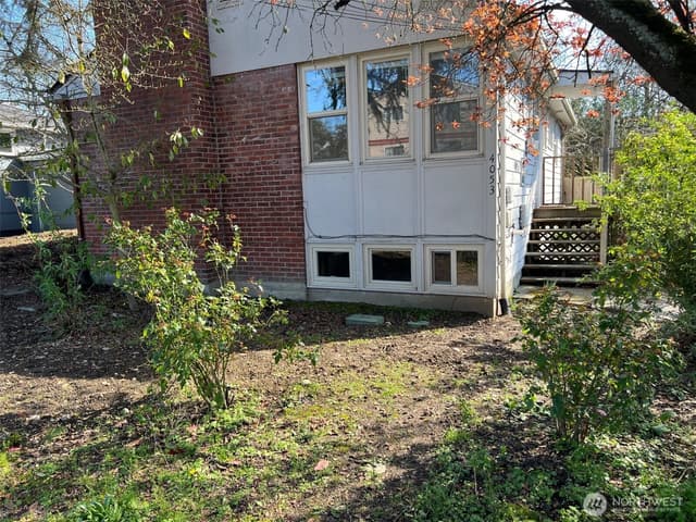 Property photo for 4053 NE 55th Street, Seattle photo 4