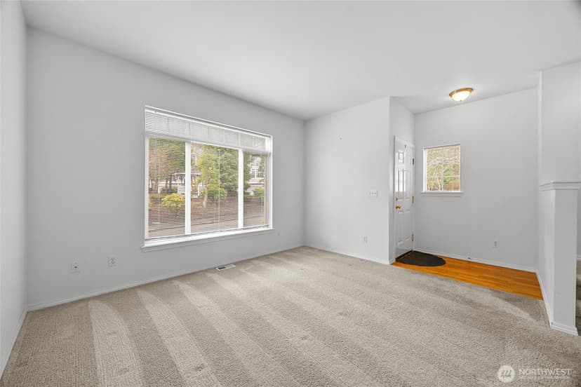 Property photo for 5300 Glenwood Avenue #R1, Everett photo 7