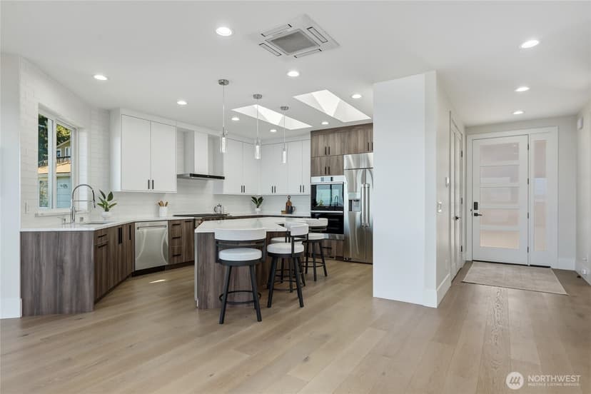 Property photo for 6029 Atlas Place SW, Seattle photo 13