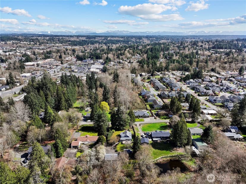Property photo for 23022 7th Avenue SE, Bothell photo 26