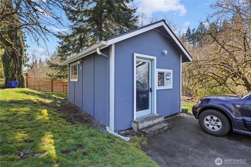 Property photo for 23022 7th Avenue SE, Bothell photo 29
