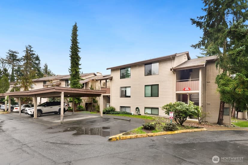 Property photo for 15175 Sunwood Boulevard #DD32, Tukwila photo 2