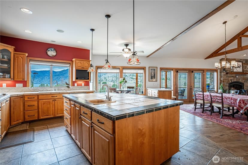 Property photo for 720 Loop Avenue, Manson photo 11