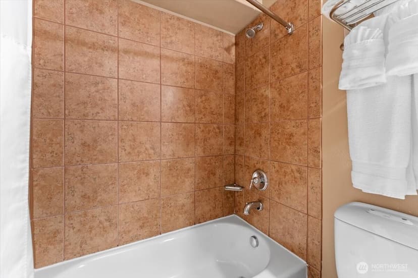 Property photo for 322 W Woodin Avenue #514, Chelan photo 19