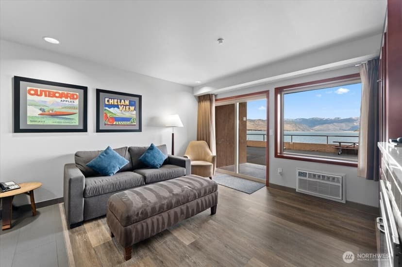 Property photo for 322 W Woodin Avenue #514, Chelan photo 8