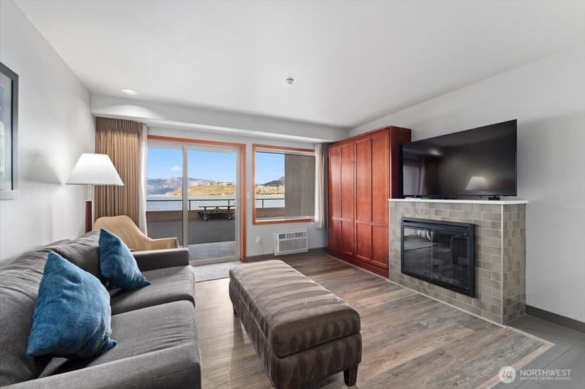 Property photo for 322 W Woodin Avenue #514, Chelan photo 7