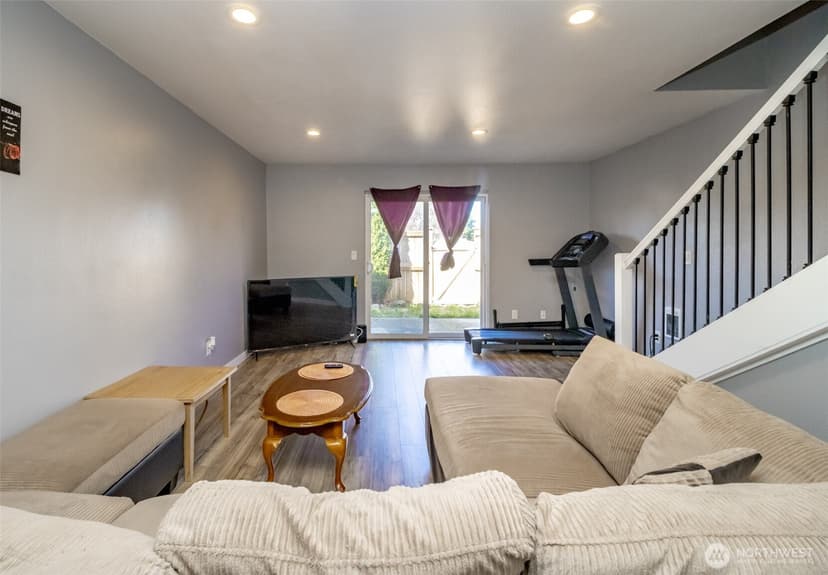 Property photo for 12416 SE 272nd ## C, Kent photo 6