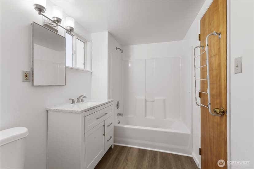 Property photo for 3702 S Gunnison Street, Tacoma photo 19