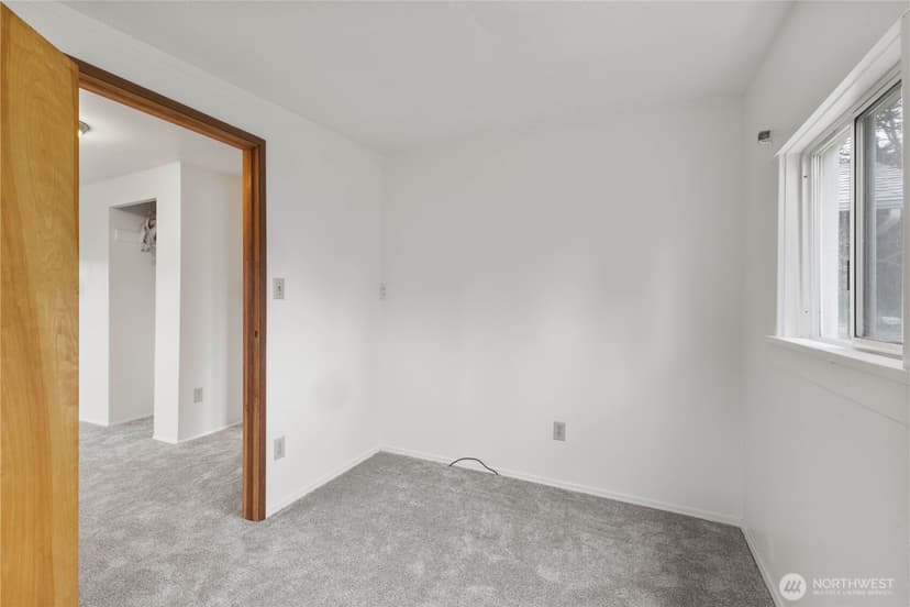 Property photo for 3702 S Gunnison Street, Tacoma photo 16