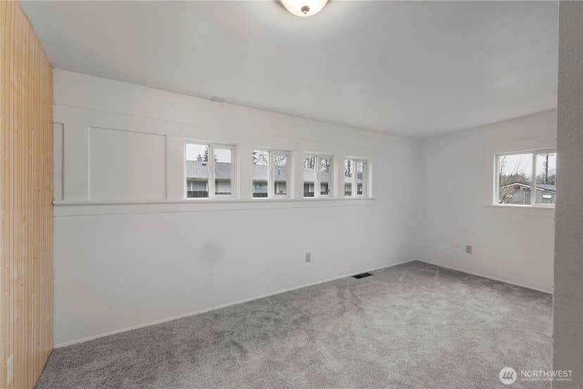 Property photo for 3702 S Gunnison Street, Tacoma photo 12