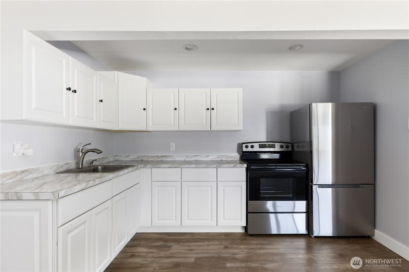 Property photo for 2735 Evening Glory Court, Clinton photo 28