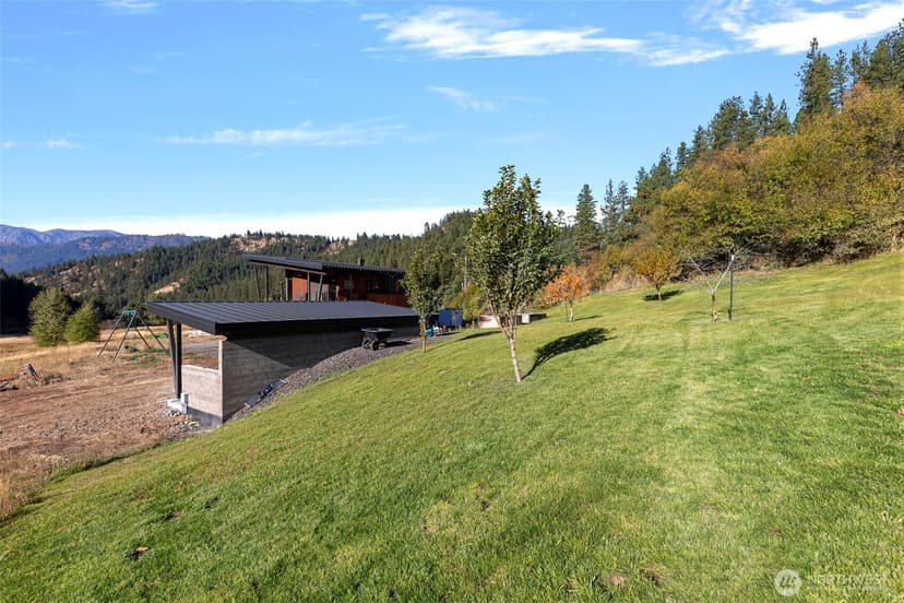 Property photo for 10695 Eagle Creek Road, Leavenworth photo 33