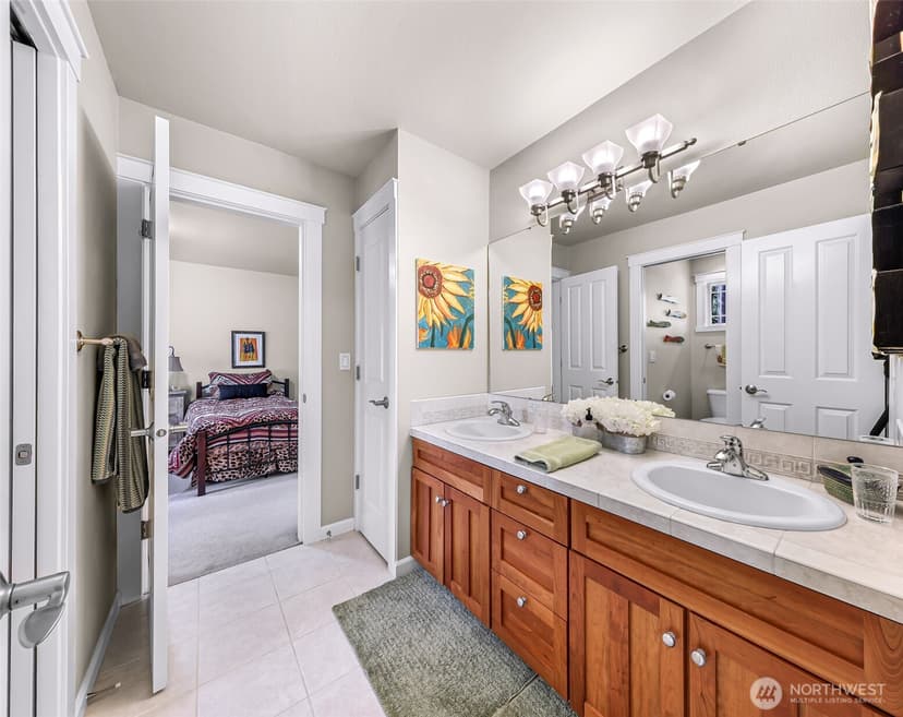 Property photo for 18210 218th Avenue NE, Woodinville photo 27