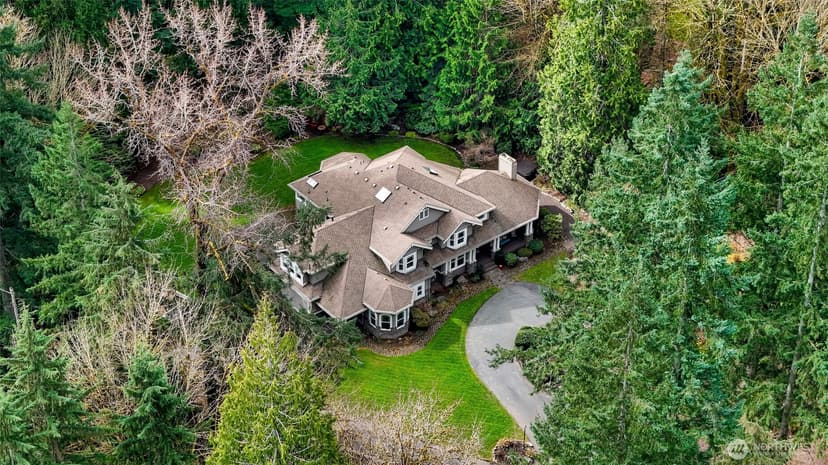 Property photo for 18210 218th Avenue NE, Woodinville photo 38