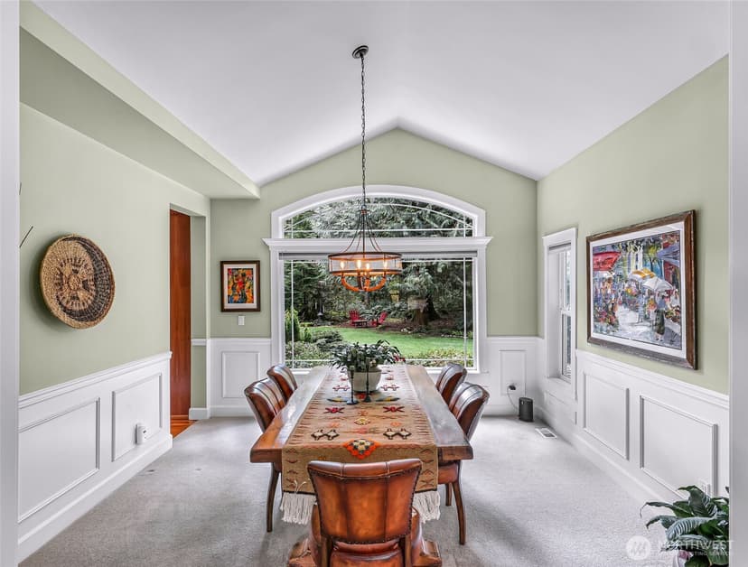 Property photo for 18210 218th Avenue NE, Woodinville photo 15
