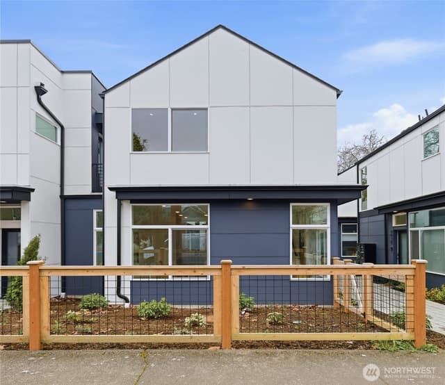 Property photo for 809 S Sullivan Street #B, Seattle