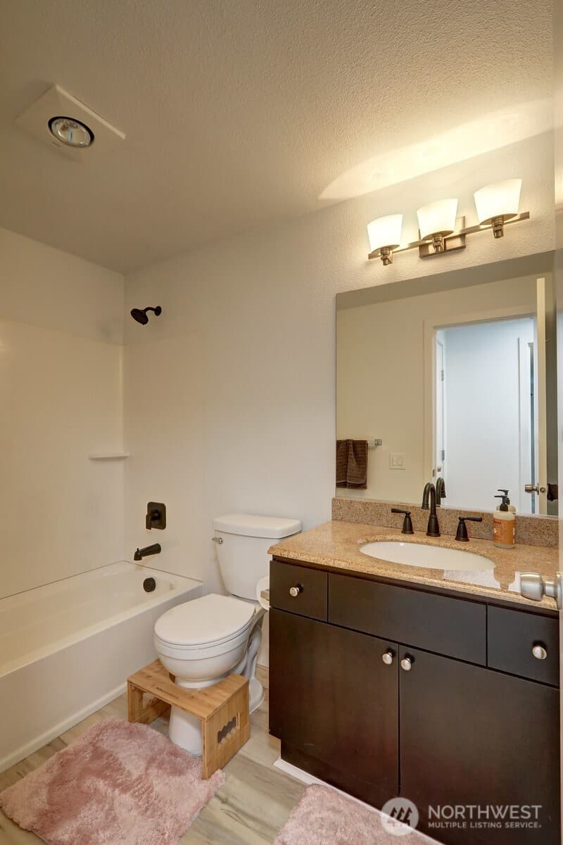 Property photo for 9806 28th Avenue SW #A201, Seattle photo 12