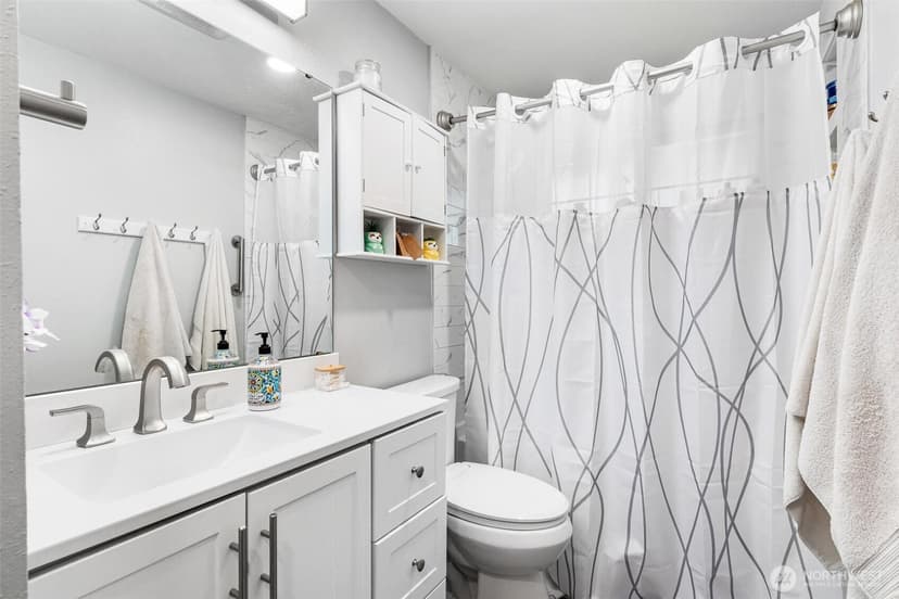 Property photo for 31435 10th Avenue S, Federal Way photo 16