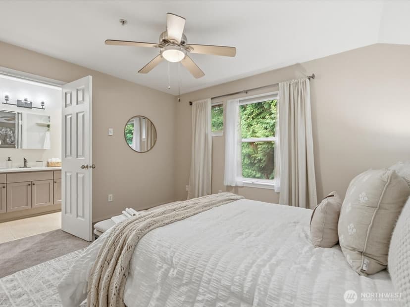 Property photo for 1600 121st Street SE #J104, Everett photo 16