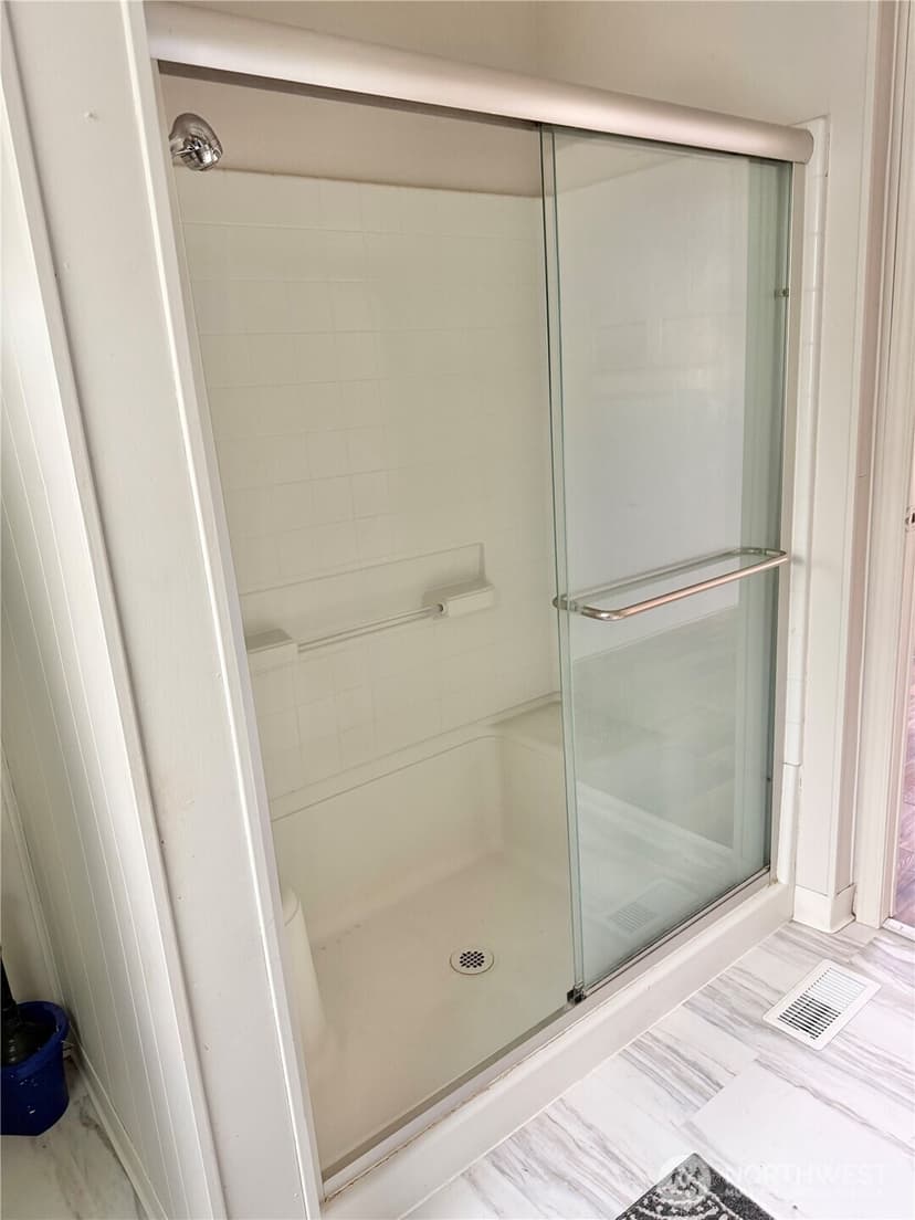 Property photo for 29020 1st Avenue S #17, Des Moines photo 19