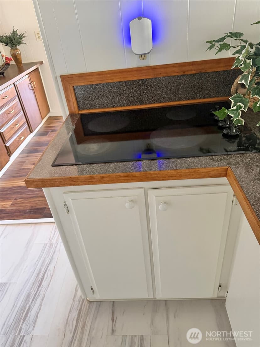Property photo for 29020 1st Avenue S #17, Des Moines photo 10