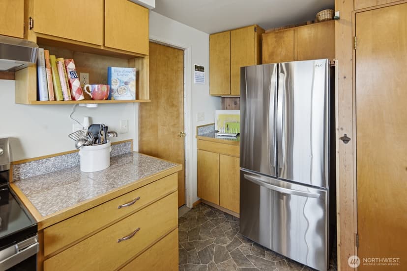 Property photo for 8208 Sandy Hook Drive, Clinton photo 11
