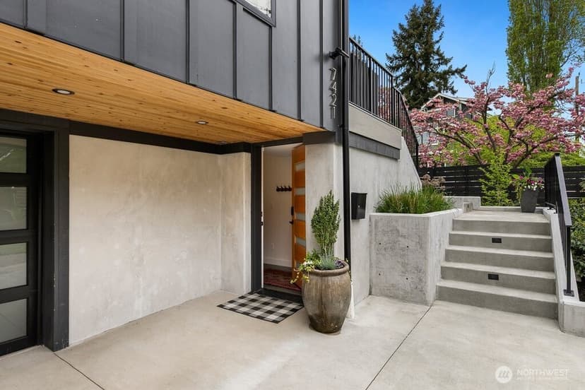 Property photo for 7421 Bagley Avenue N, Seattle photo 38