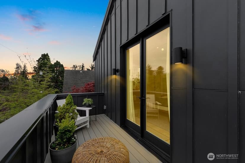 Property photo for 7421 Bagley Avenue N, Seattle photo 32