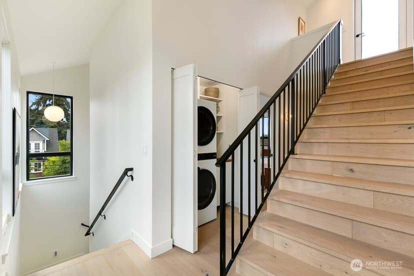 Property photo for 7421 Bagley Avenue N, Seattle photo 16