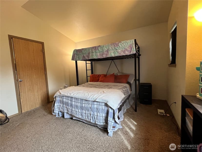 Property photo for 16008 89th Avenue E, Puyallup photo 8