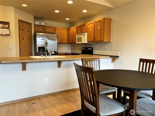Property photo for 16008 89th Avenue E, Puyallup photo 4