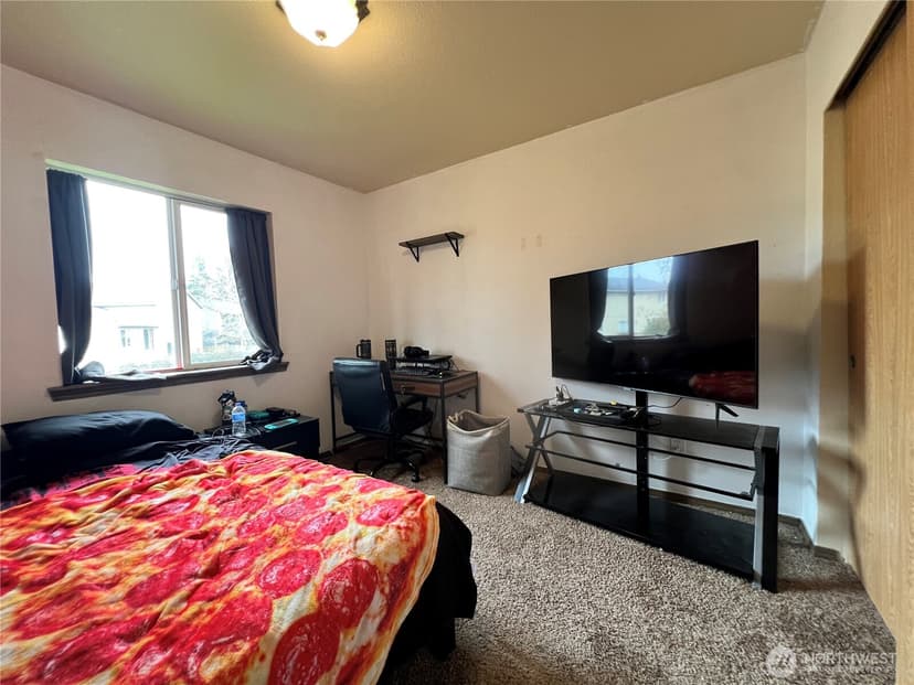 Property photo for 16008 89th Avenue E, Puyallup photo 19