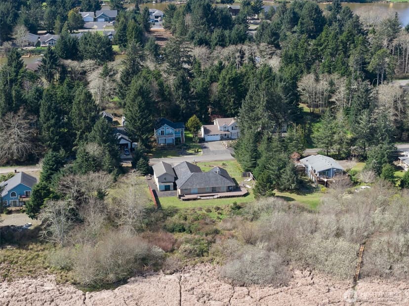 Property photo for 138 Olympic View Avenue NE, Ocean Shores photo 28