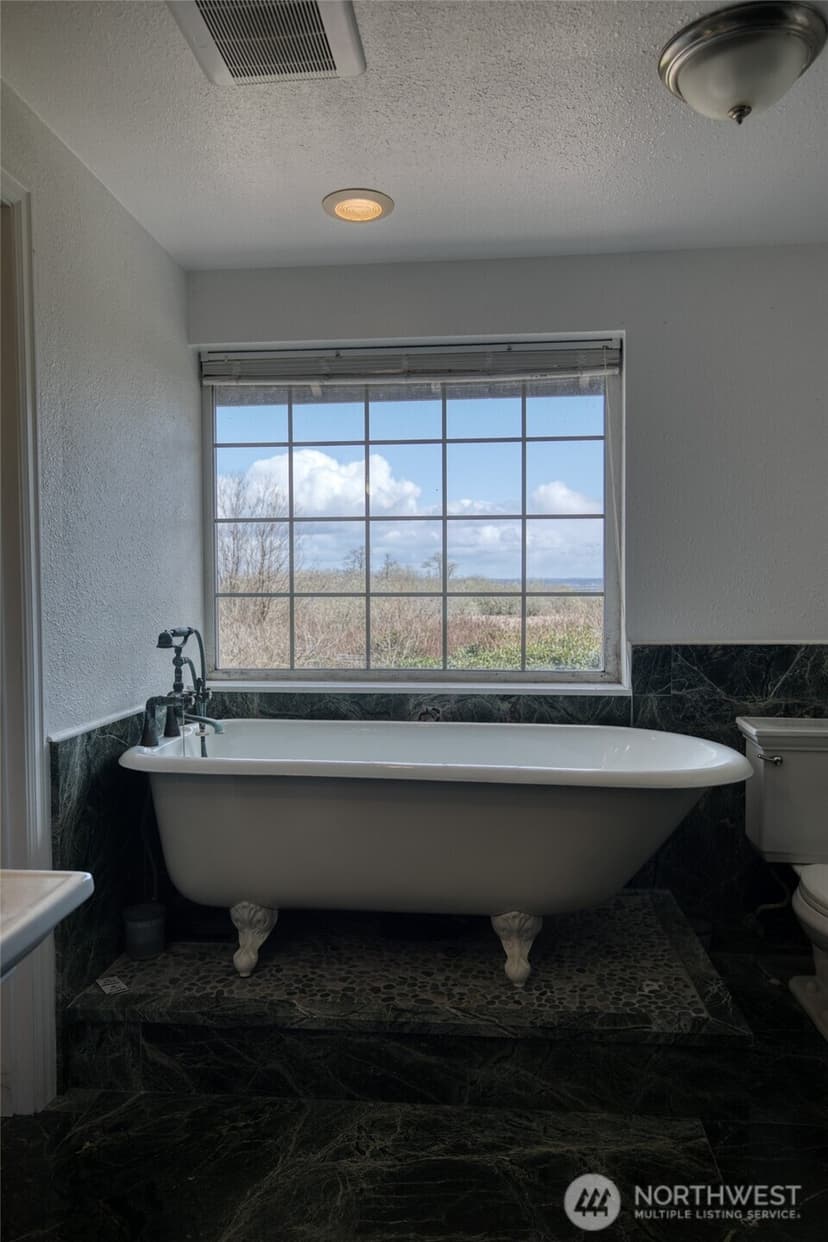 Property photo for 138 Olympic View Avenue NE, Ocean Shores photo 17
